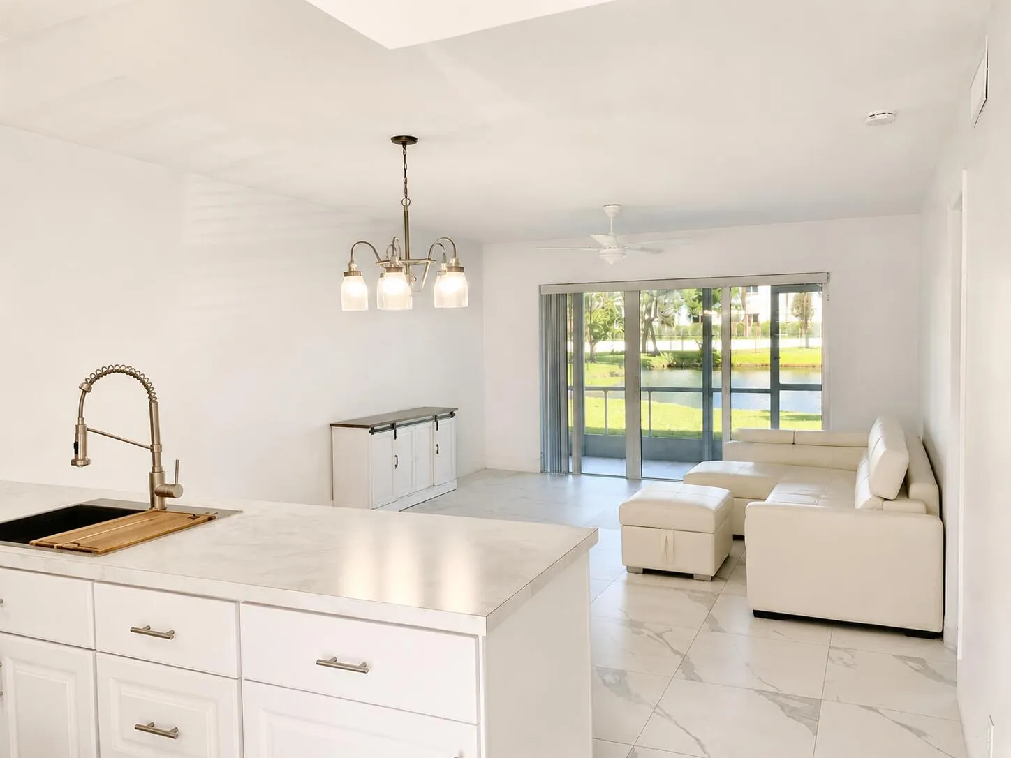 Kitchen/Living Room