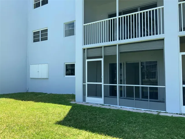 Screened Patio
