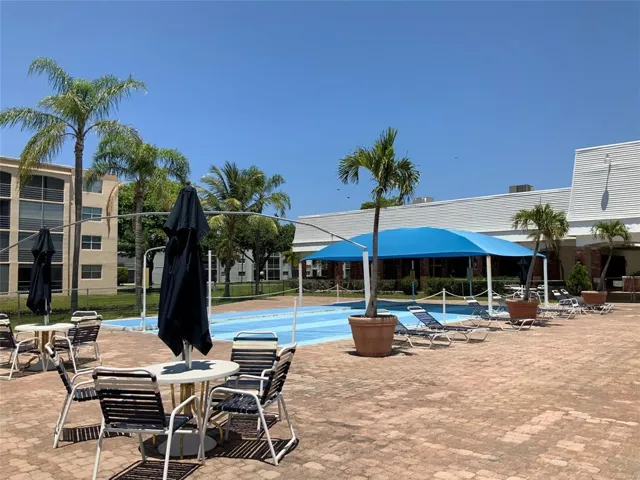 pool