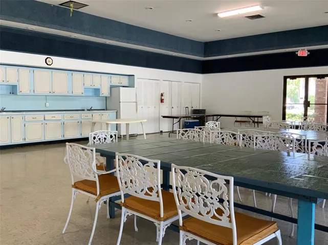 social room 2