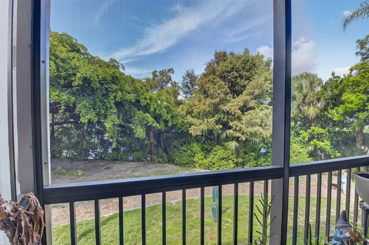 Balcony 2