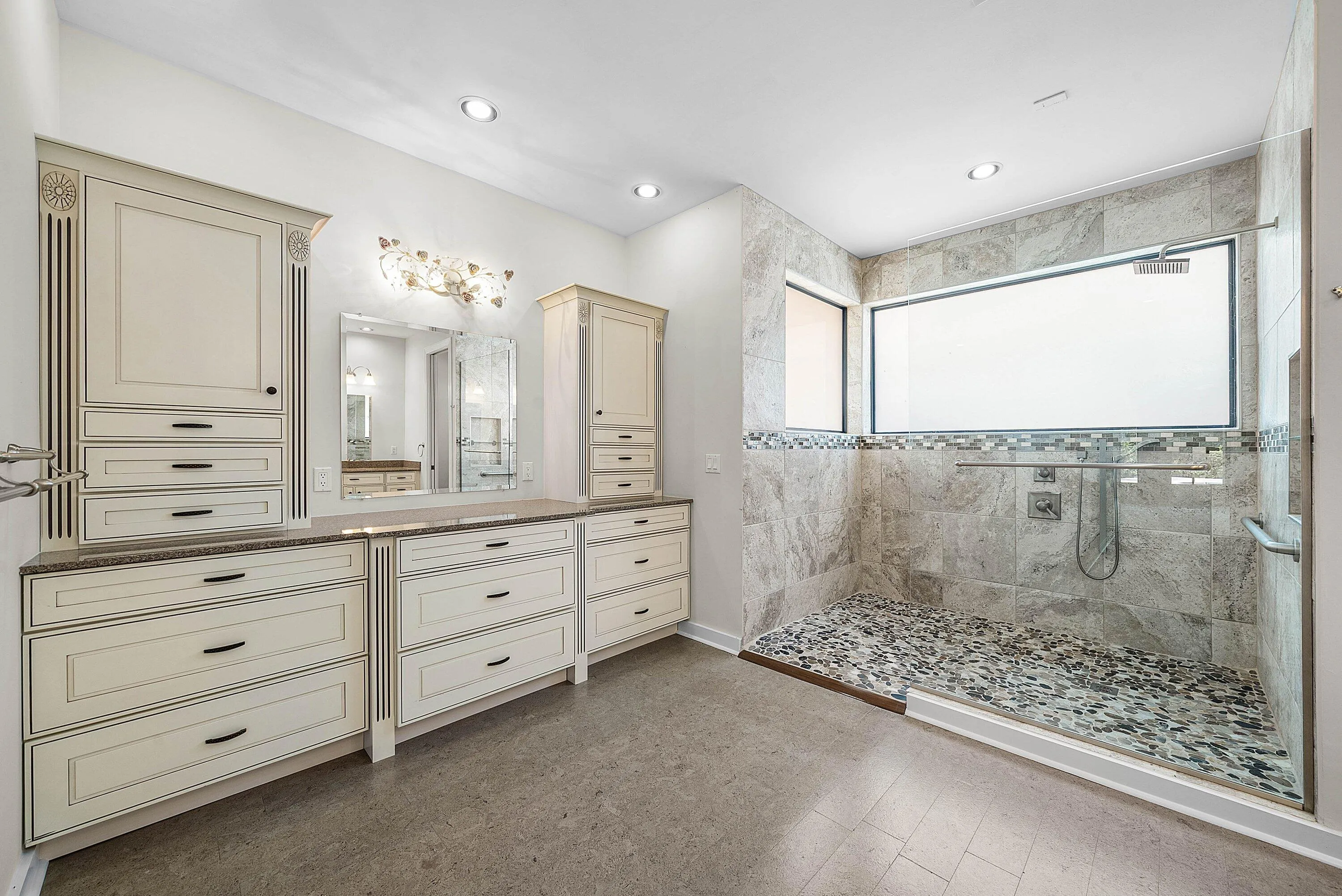 Primary bath