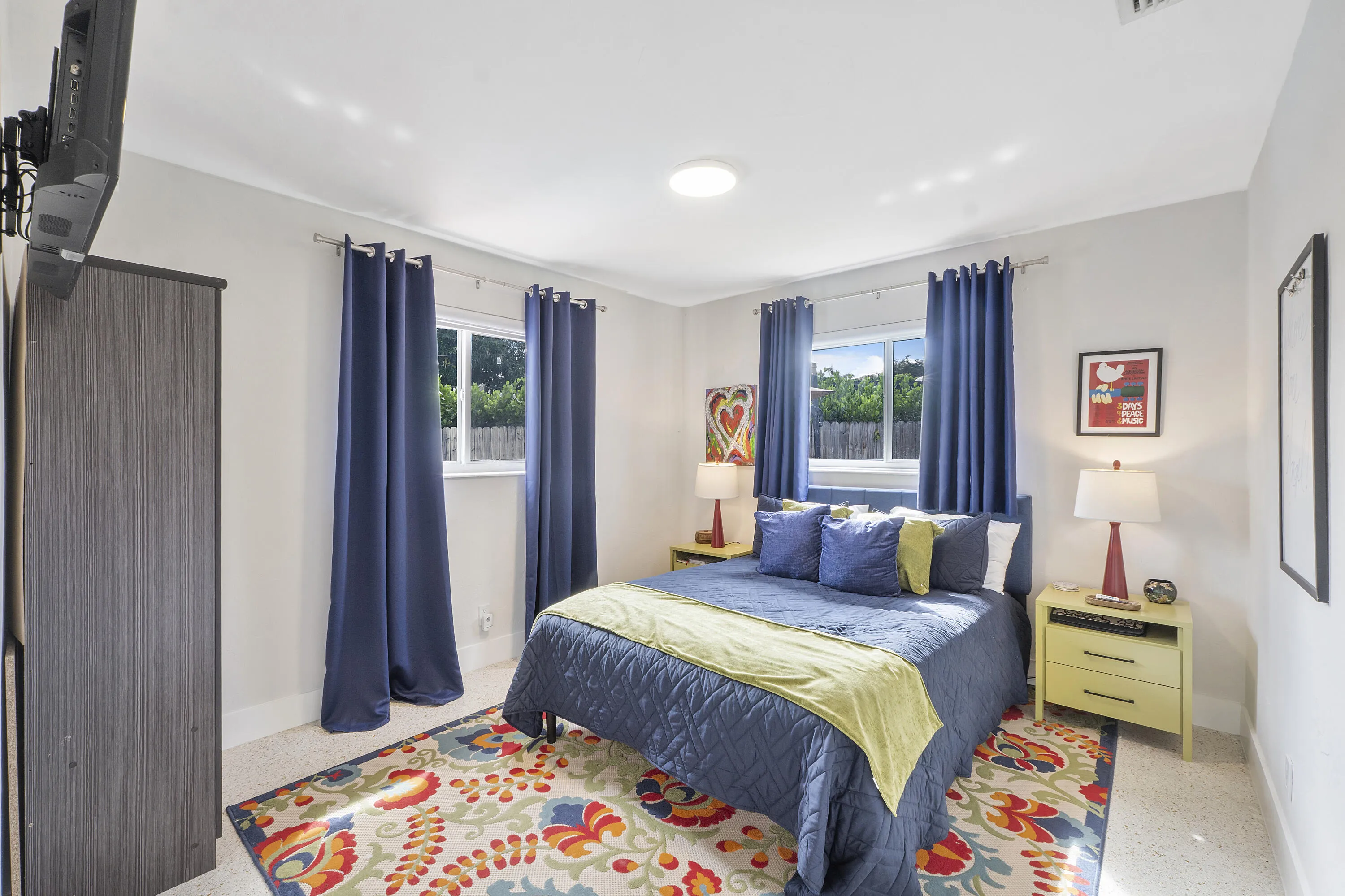 Second bedroom
