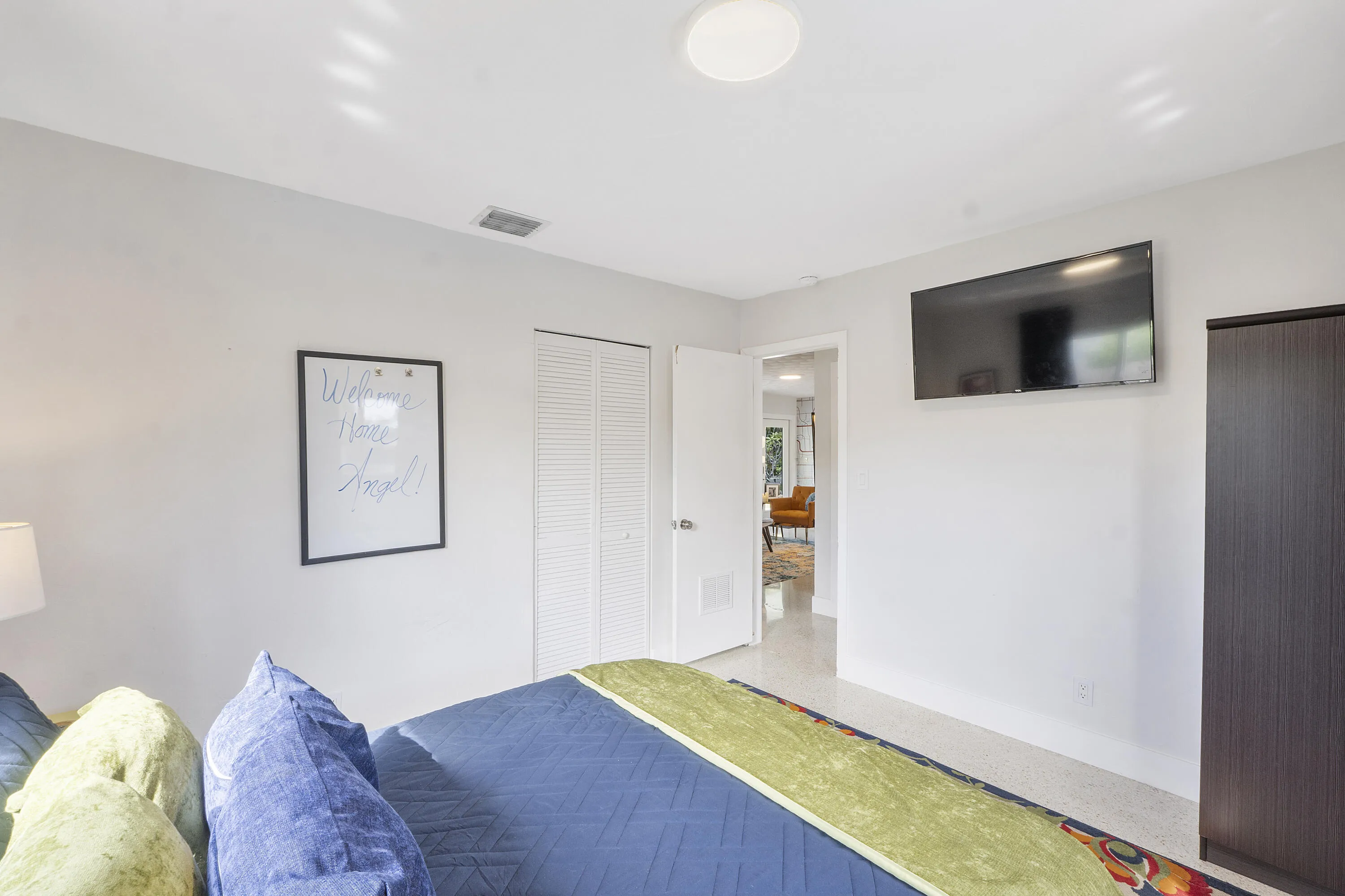 Second bedroom