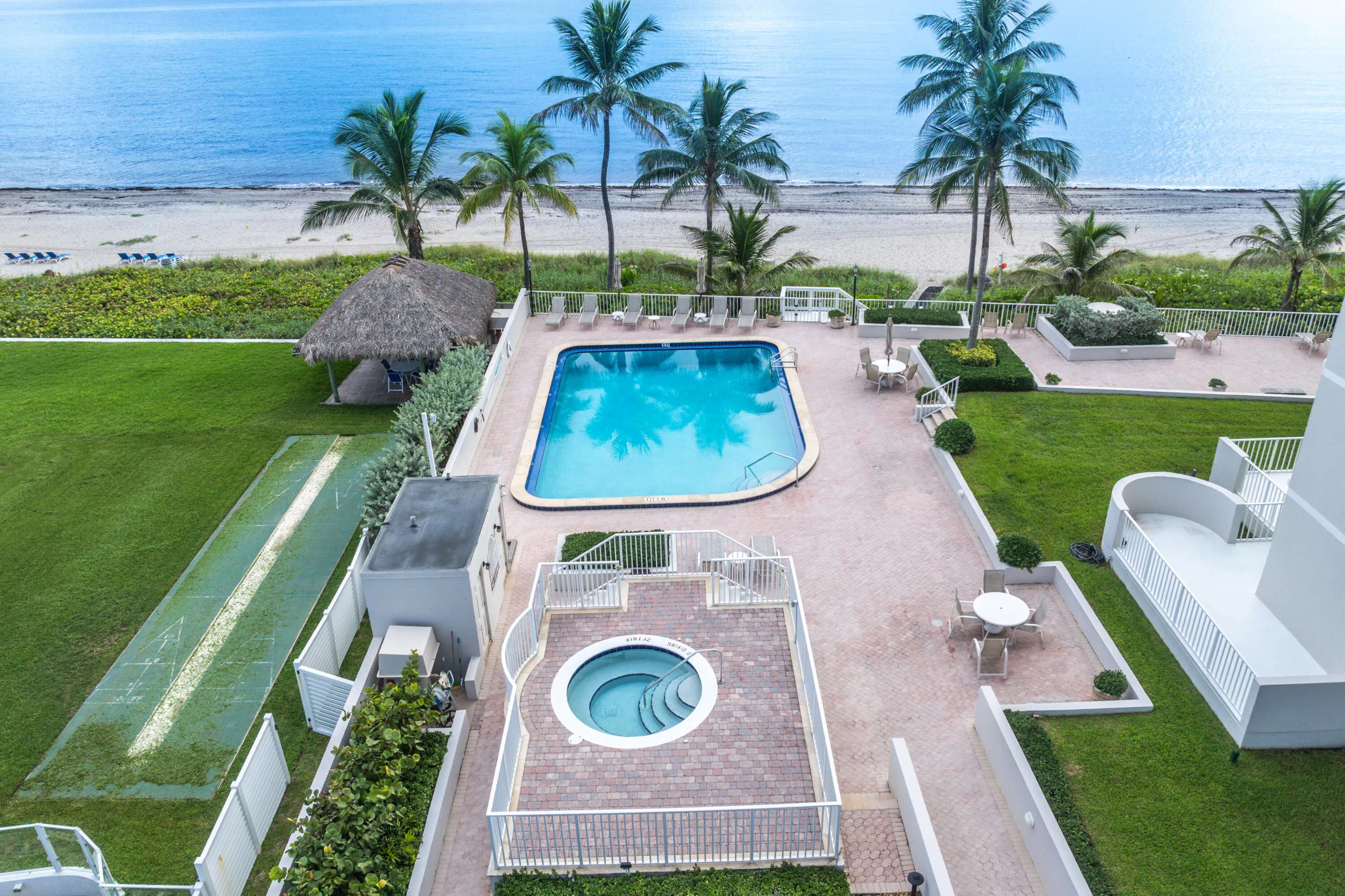 009-2917SouthOceanBoulevard-104-Highland