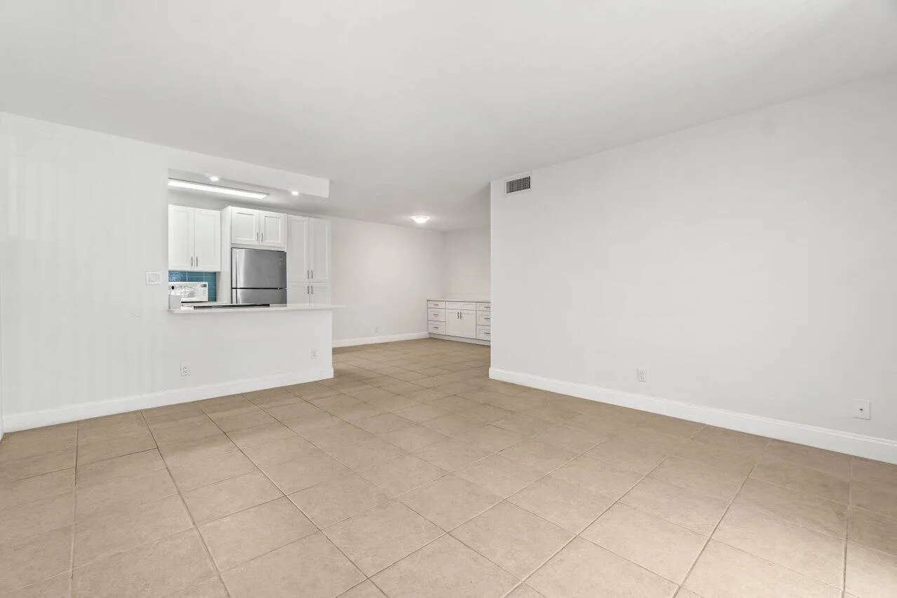 005-1074Northwest13thStreet-161C-BocaRat