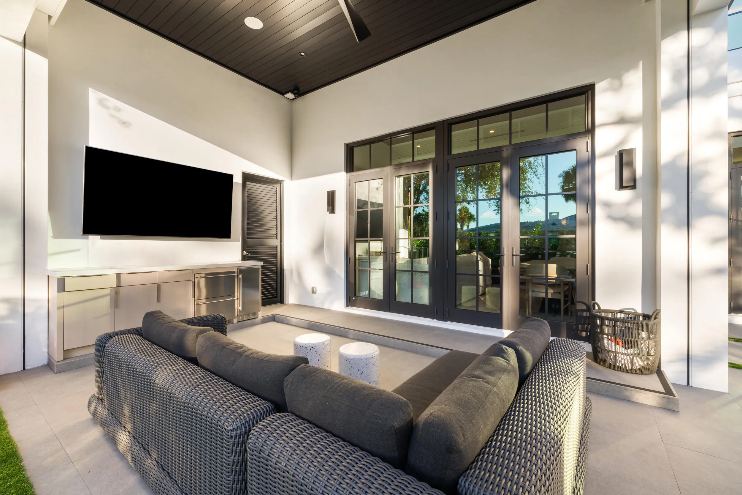 Outdoor Lanai