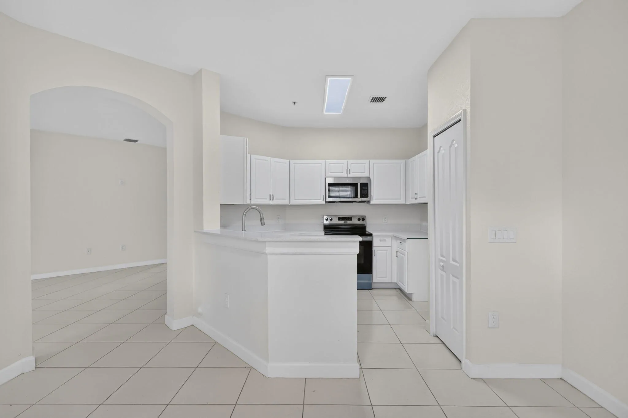 27-web-or-mls-BS1A0706