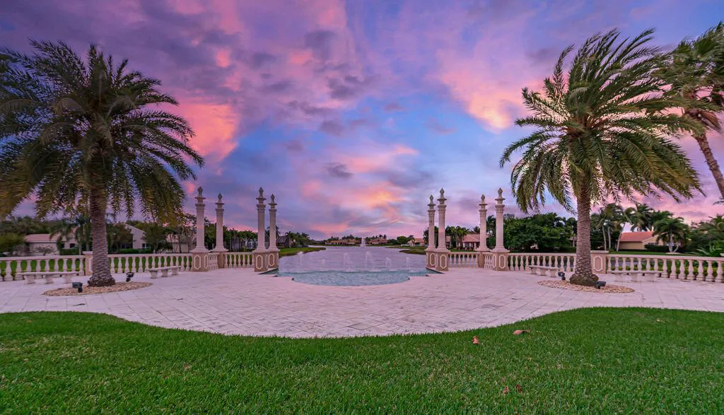beautiful entry
