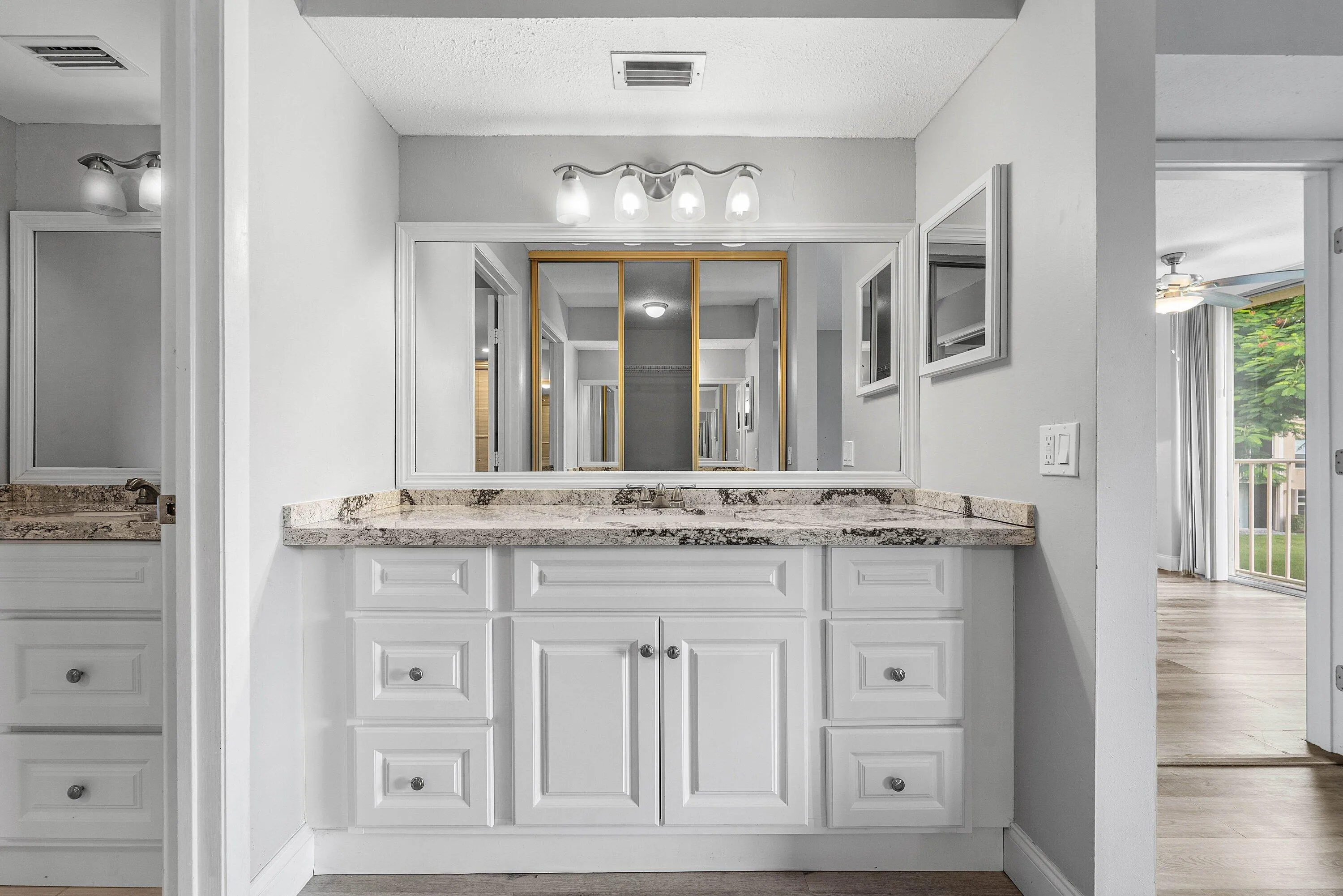 022-14307BedfordDrive-204-DelrayBeach-FL