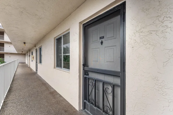 003-14307BedfordDrive-204-DelrayBeach-FL