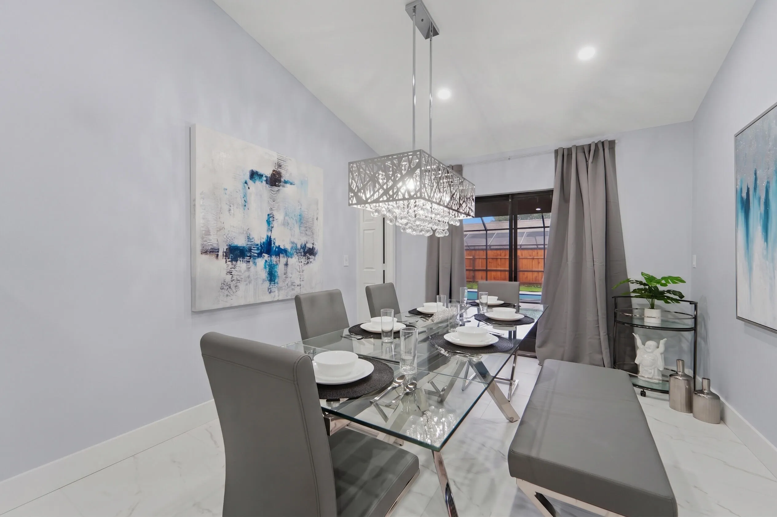 Diningroomcopy