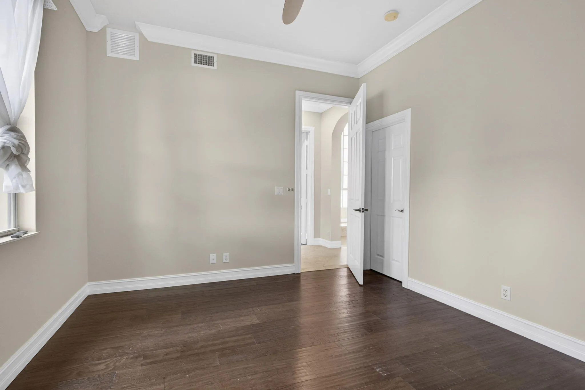 48-web-or-mls-BS1A8407