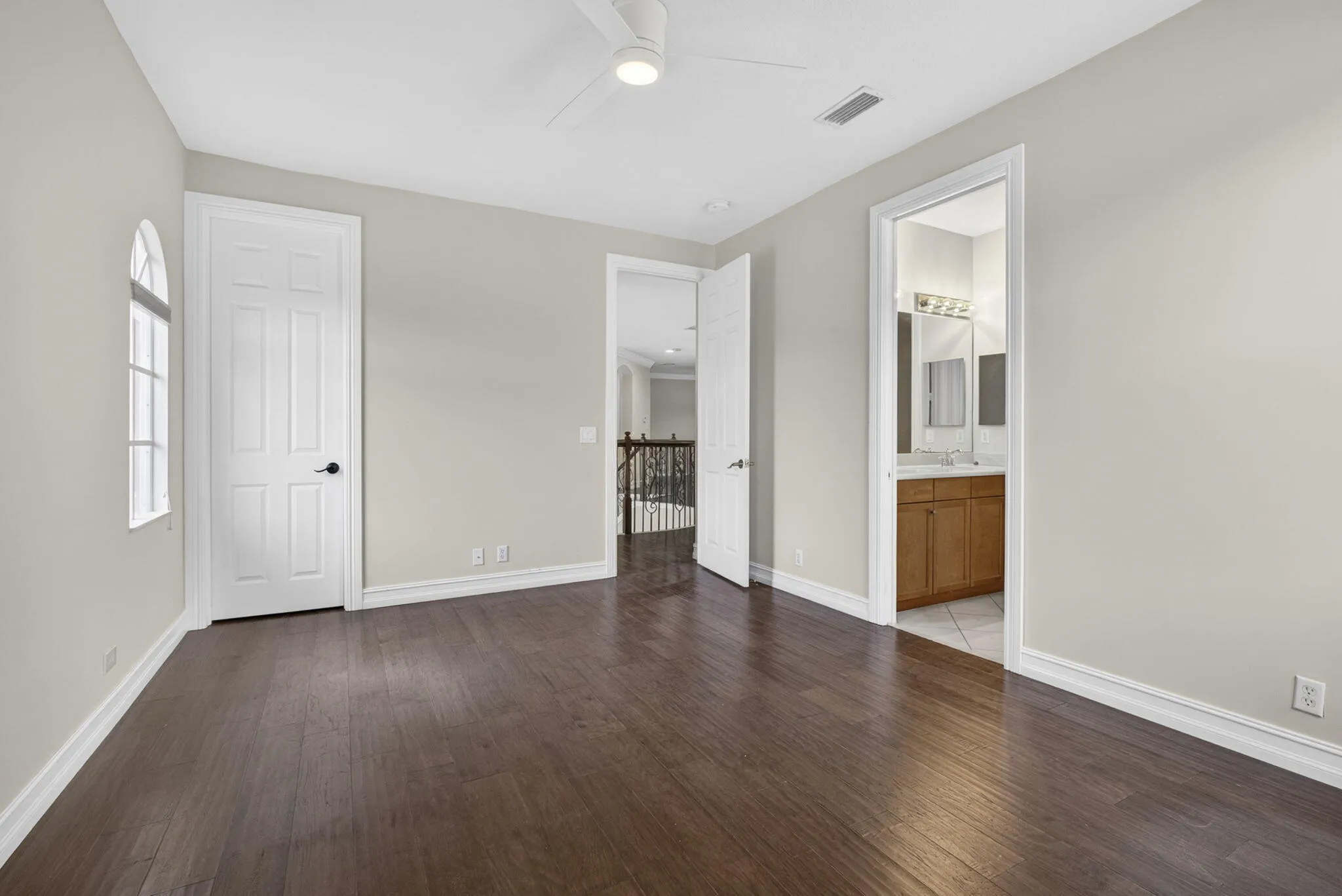 63-web-or-mls-BS1A8483