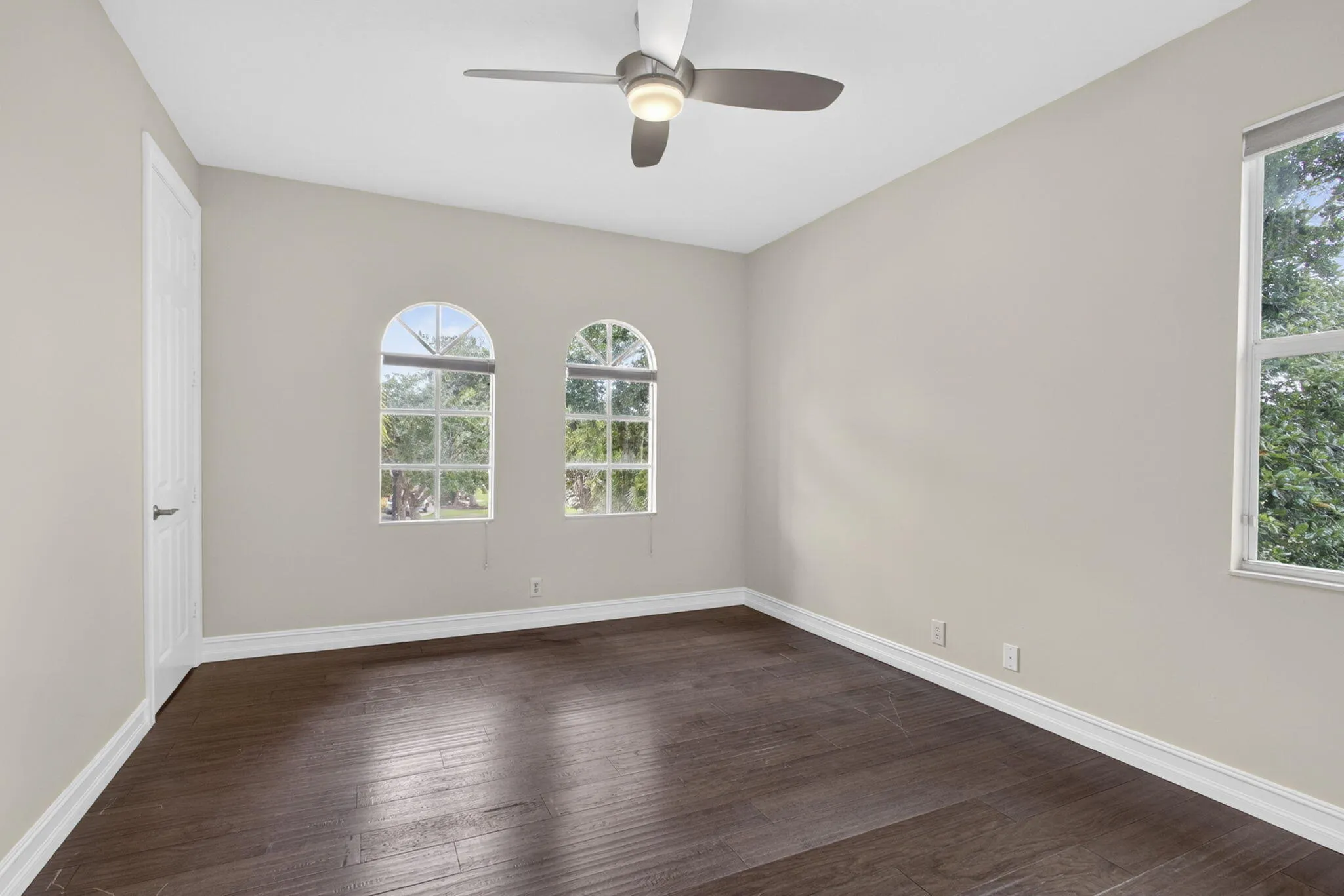 58-web-or-mls-BS1A8460