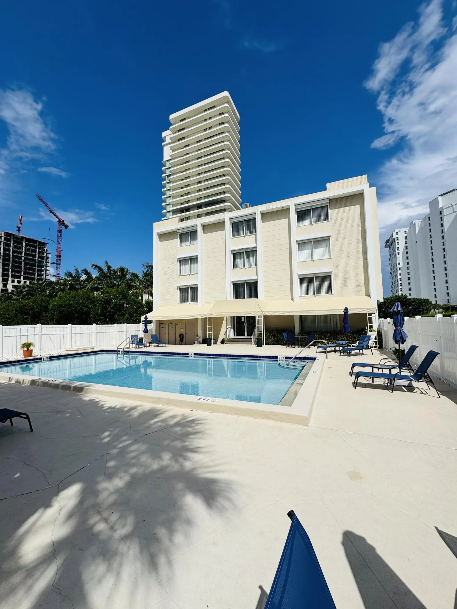 1527 S Flagler Drive 112f (1)