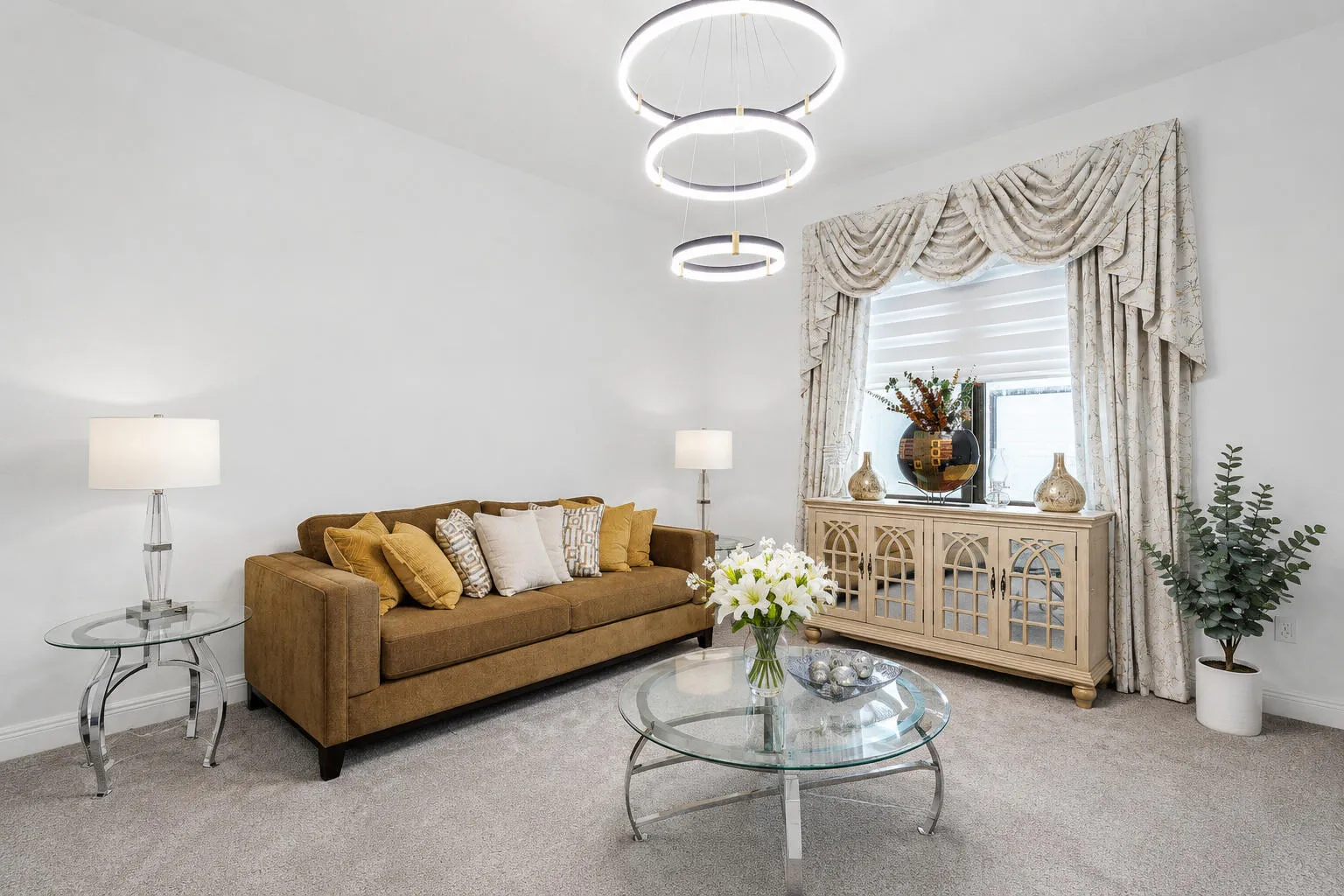 #18 Den – Inviting den with abundan