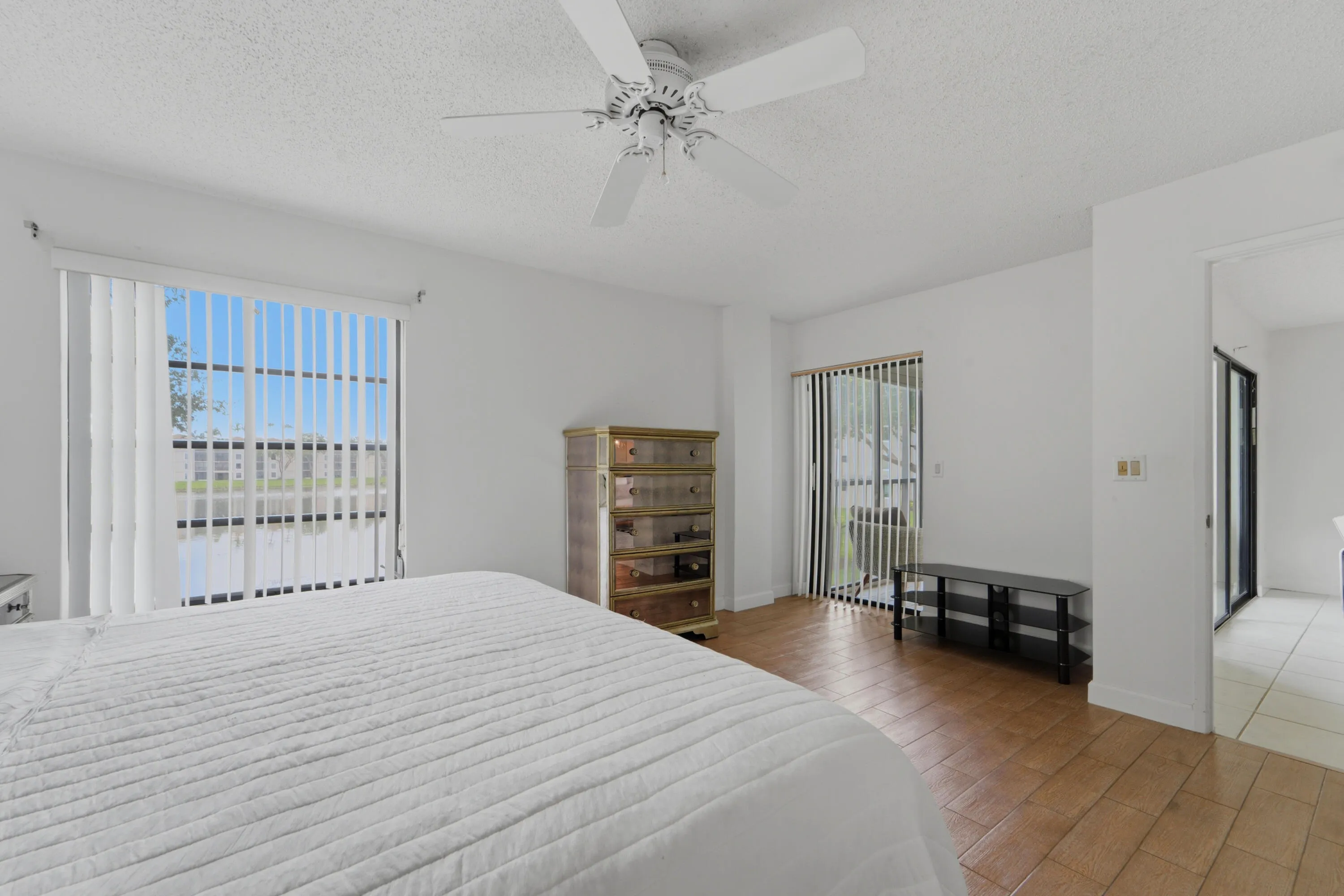 6093_Pointe_Regal_Circle_209_Delray_Beac