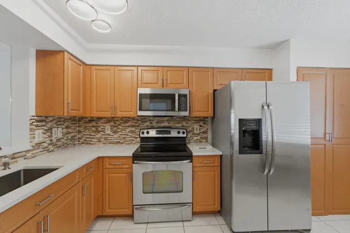 6093_Pointe_Regal_Circle_209_Delray_Beac
