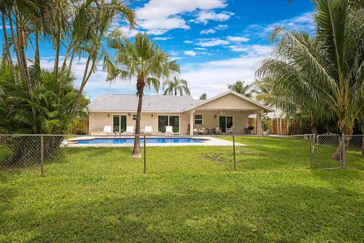 1103 NW 11th St -41