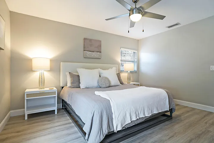 1103 NW 11th St -22