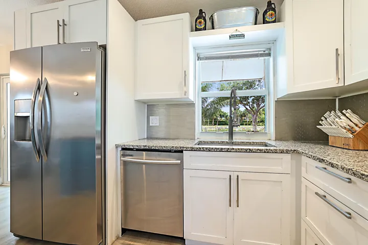 1103 NW 11th St -14