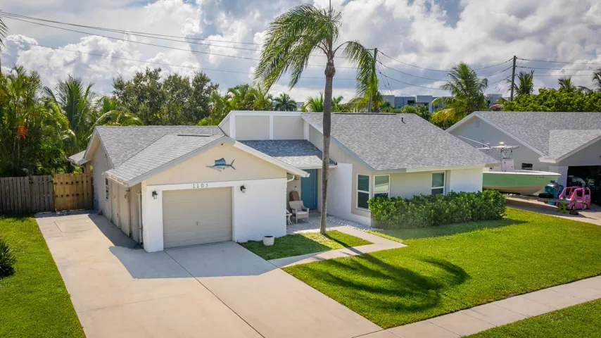 1103 NW 11th St -44