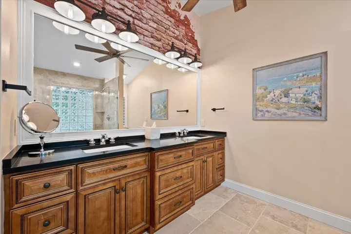 Primary Dbl Vanity