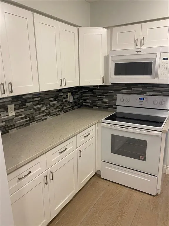 2030 KITCHEN