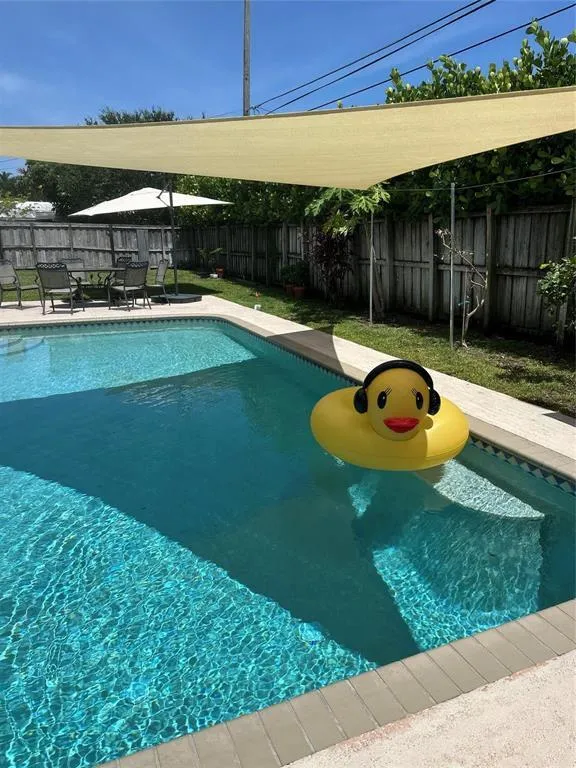 2030 POOL