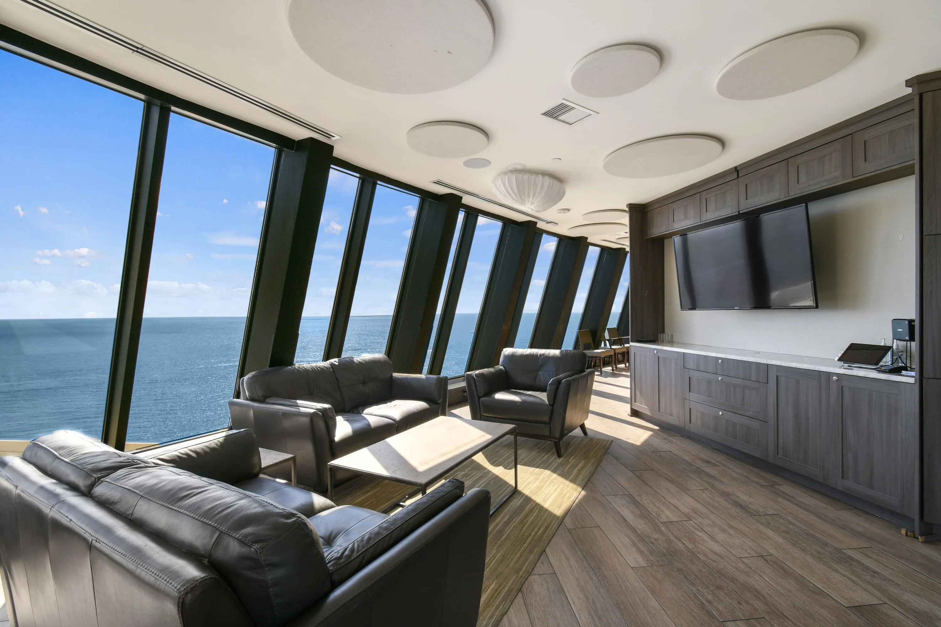 Residents Private Lounge Area