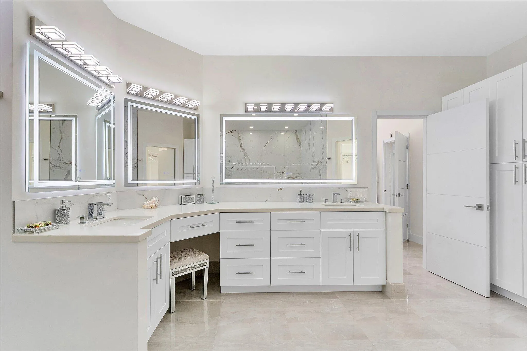 40-18 Nurmi Drive_040