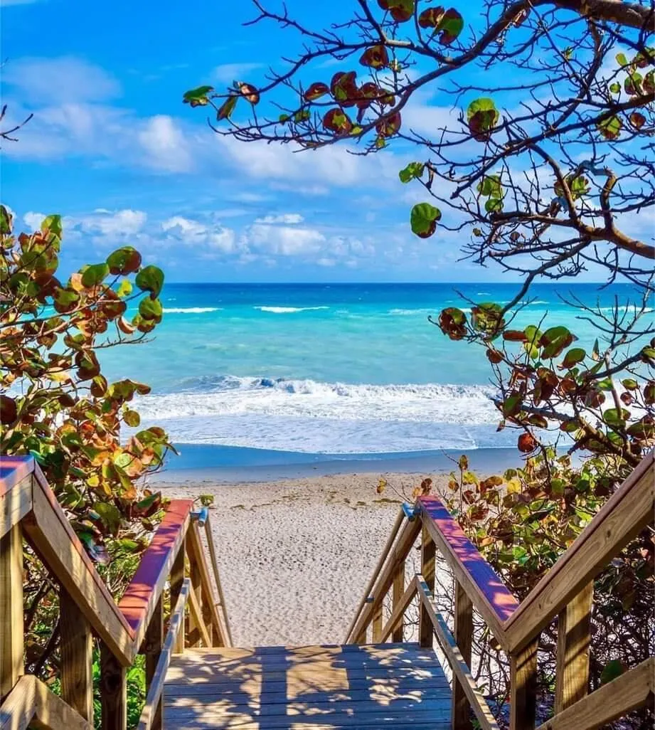 Jupiter beach 1