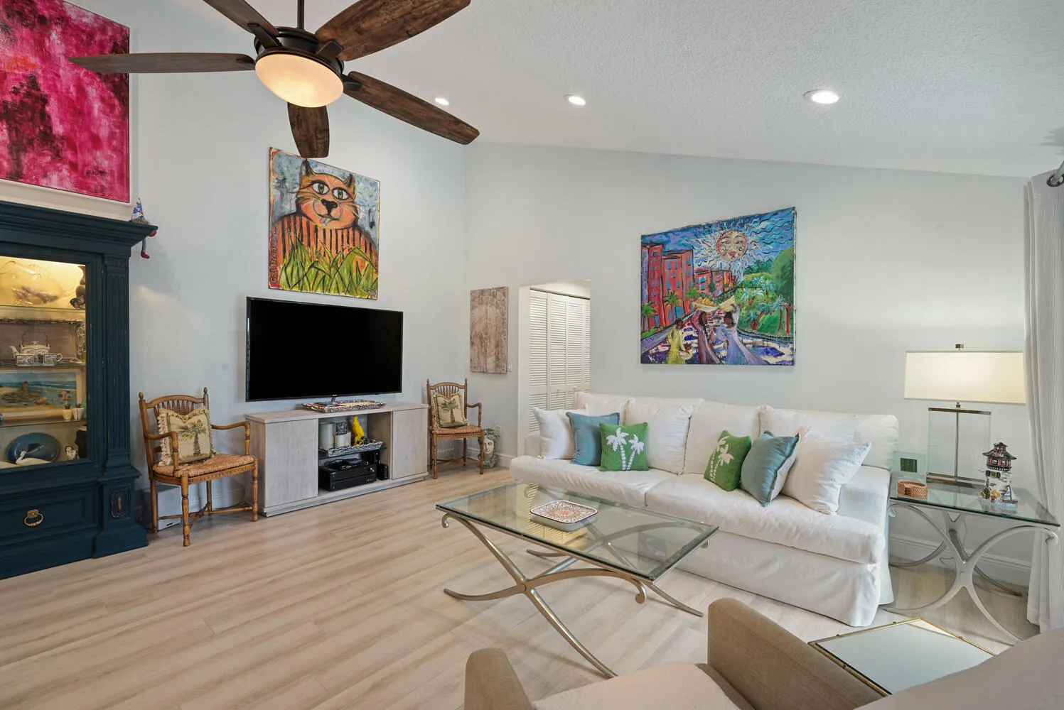 Living room 1