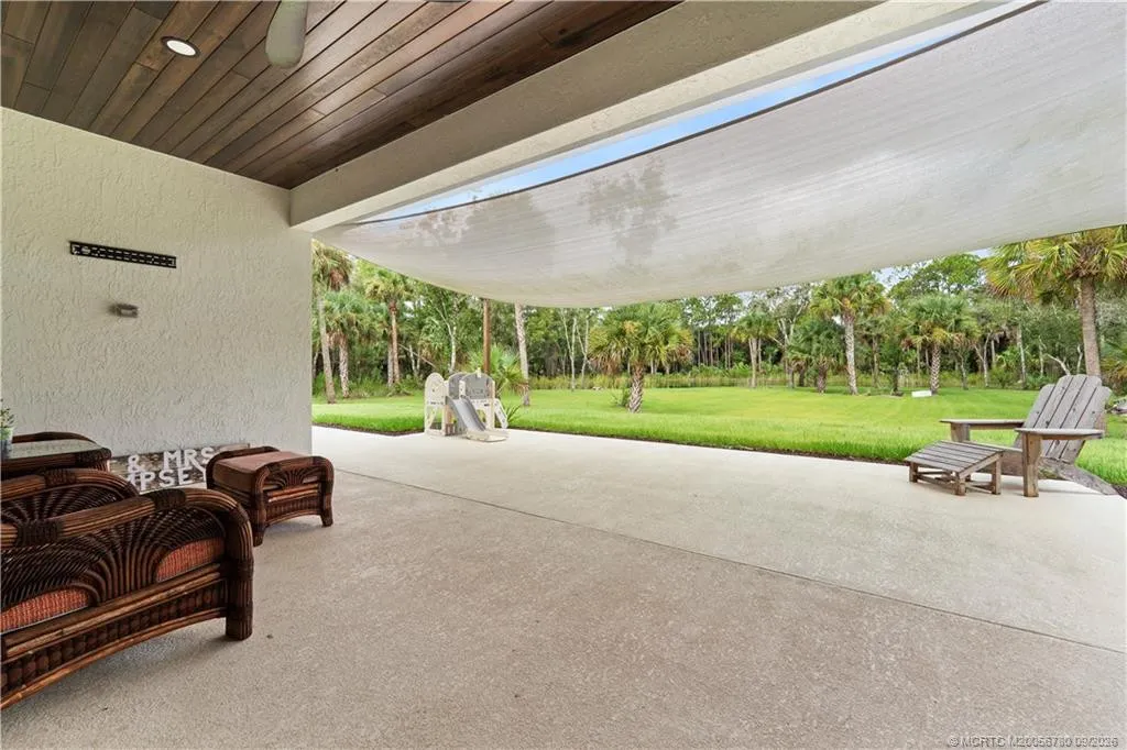 Property photo 38