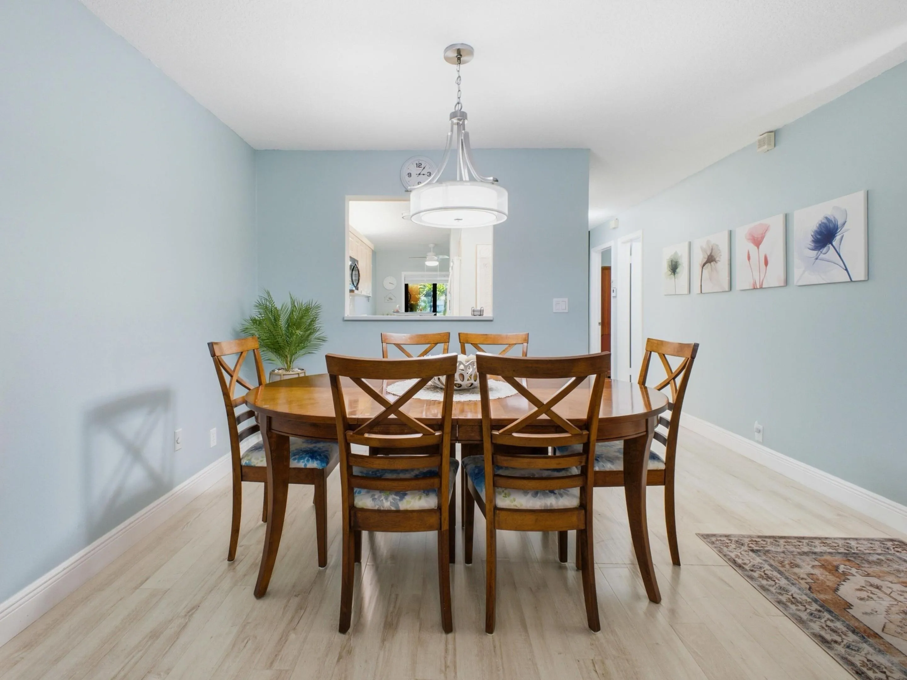 Dining 1