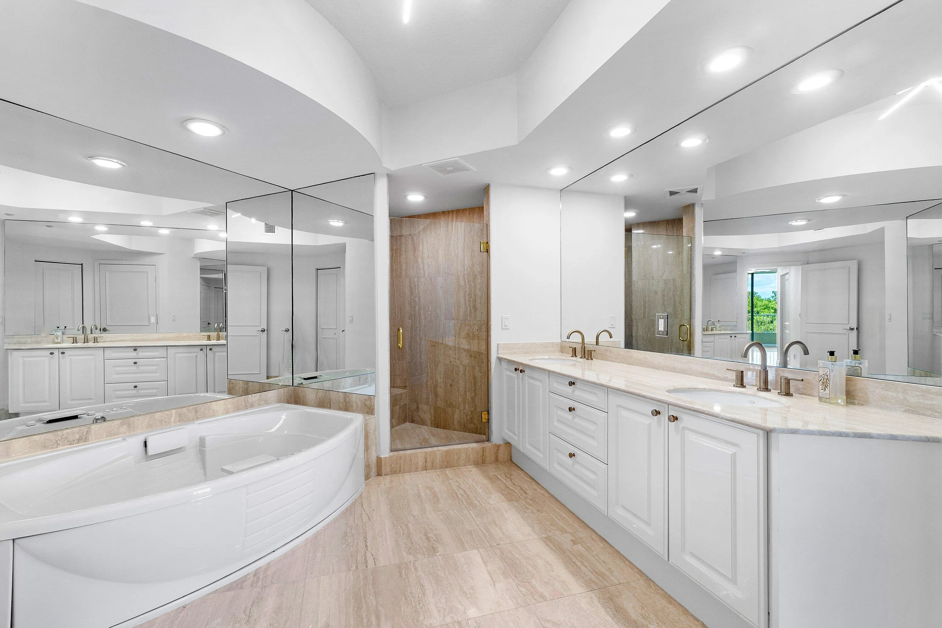 029-3720SouthOceanBoulevard-306-Highland