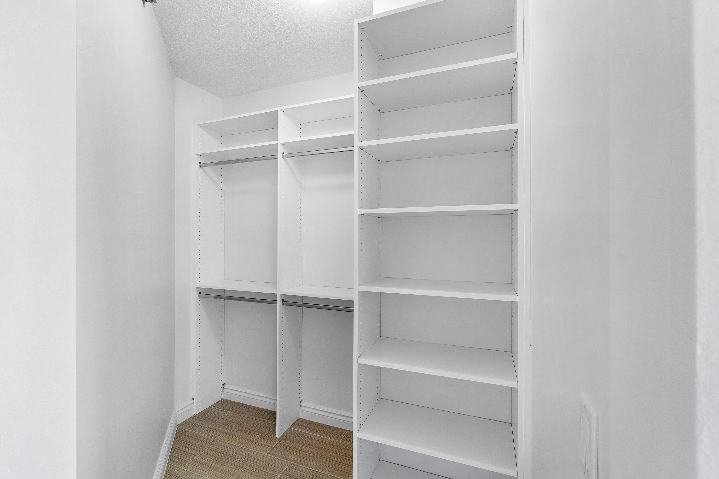026-3720SouthOceanBoulevard-306-Highland