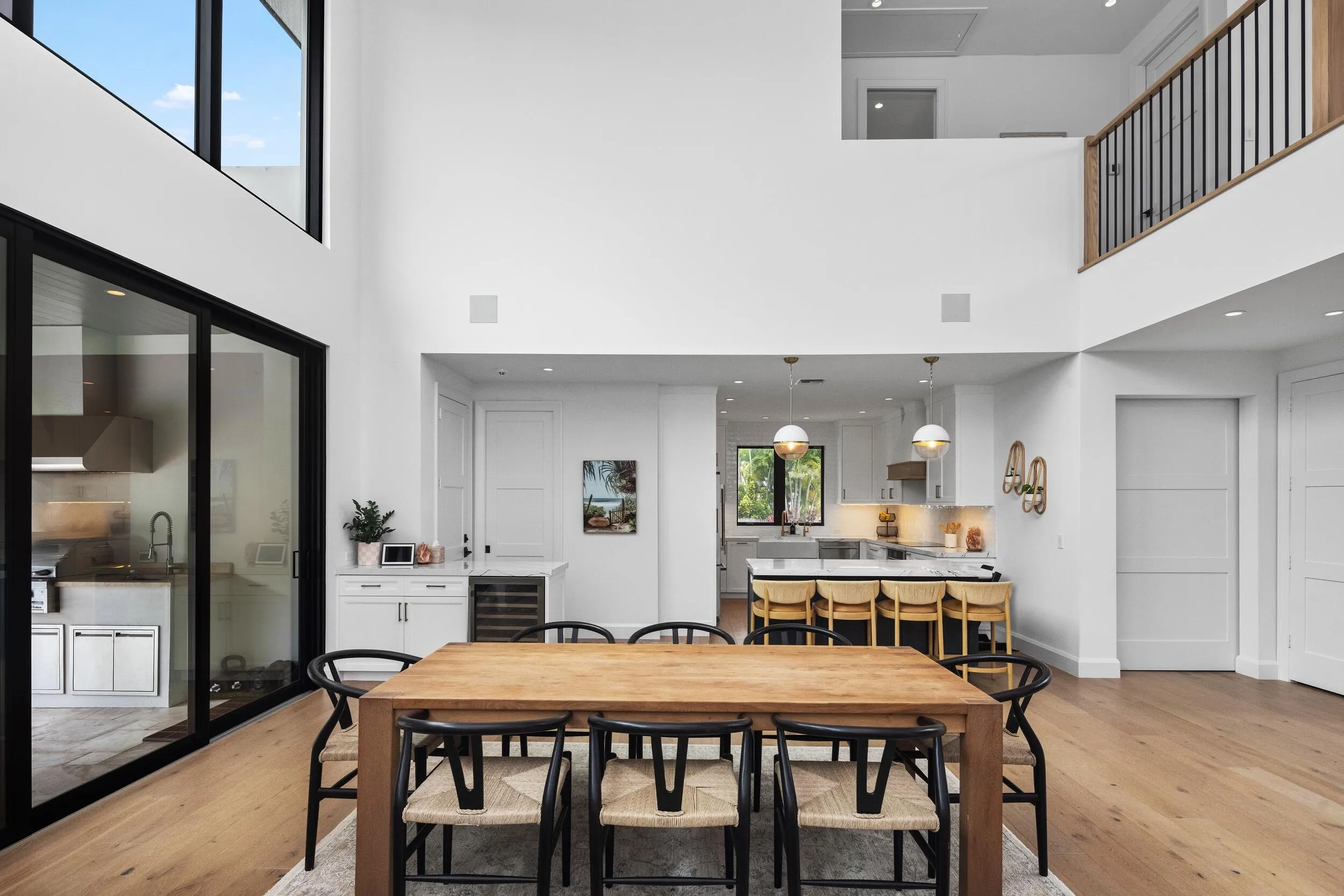 Dining 3