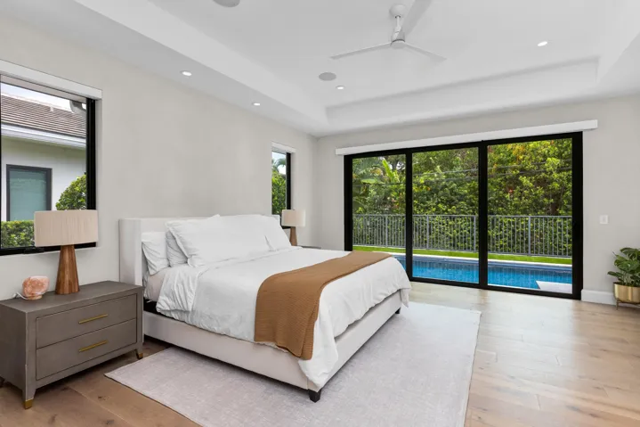 Master Bed 1