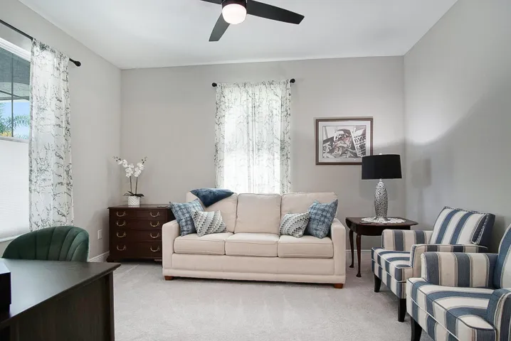 Den that can be used as a 3rd bedroom