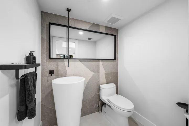 Powder Room / Half Bath