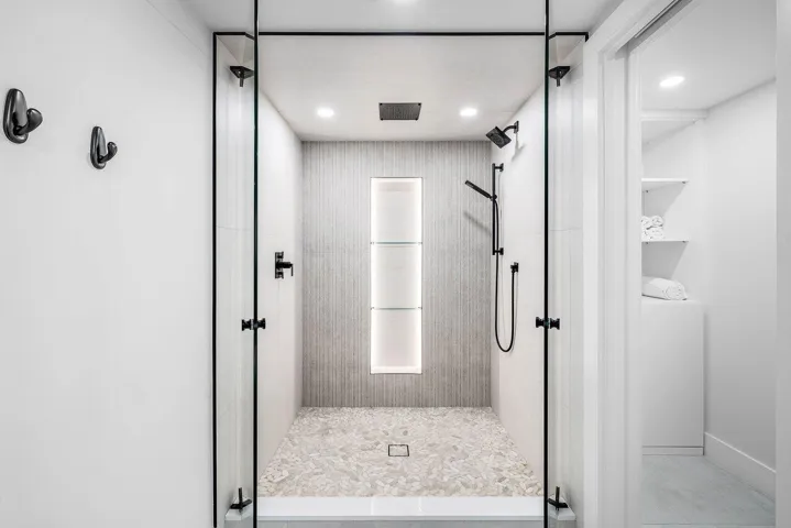 Primary Shower
