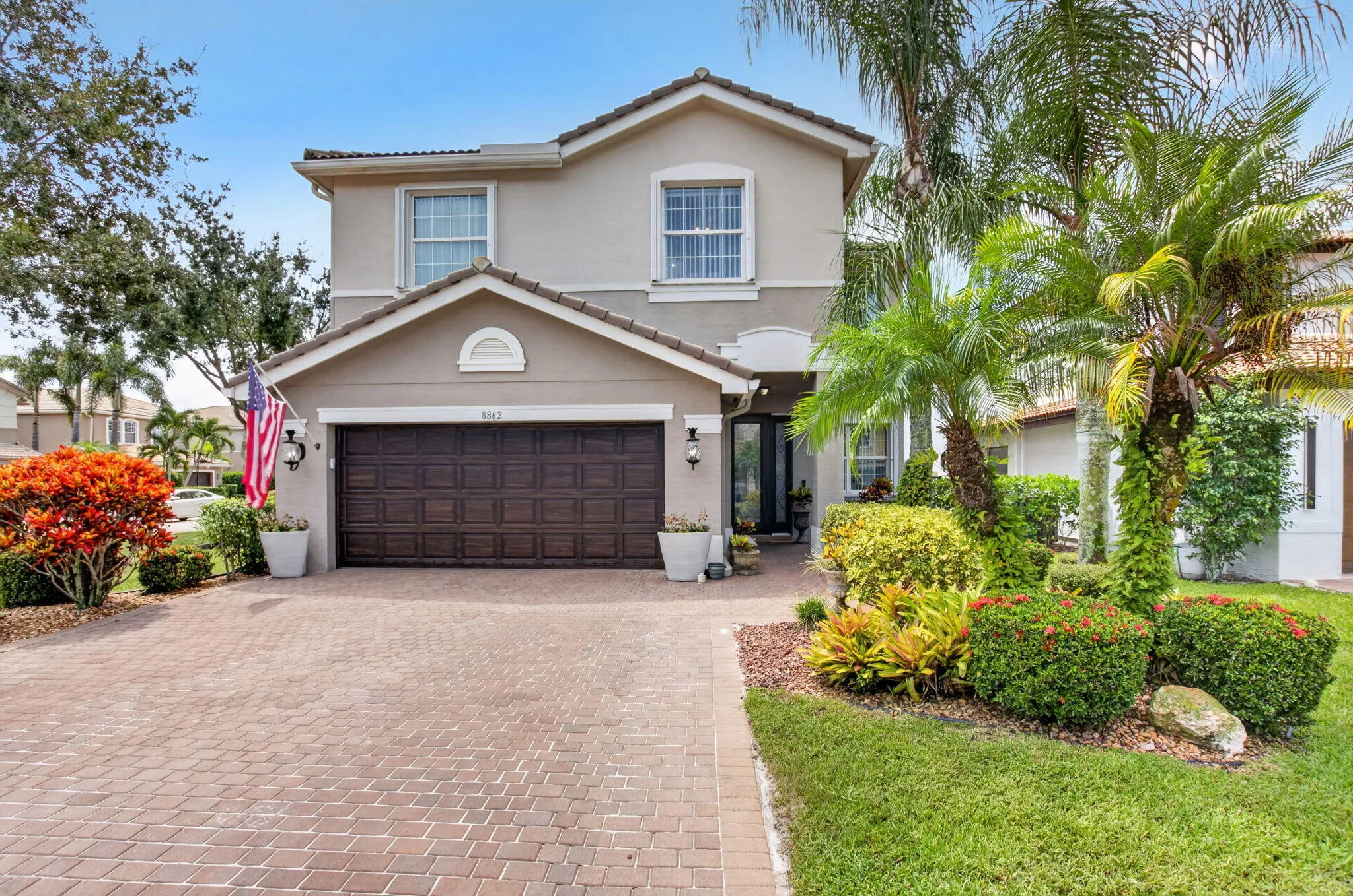 Curb Appeal | Paver Drive & Royal Palms