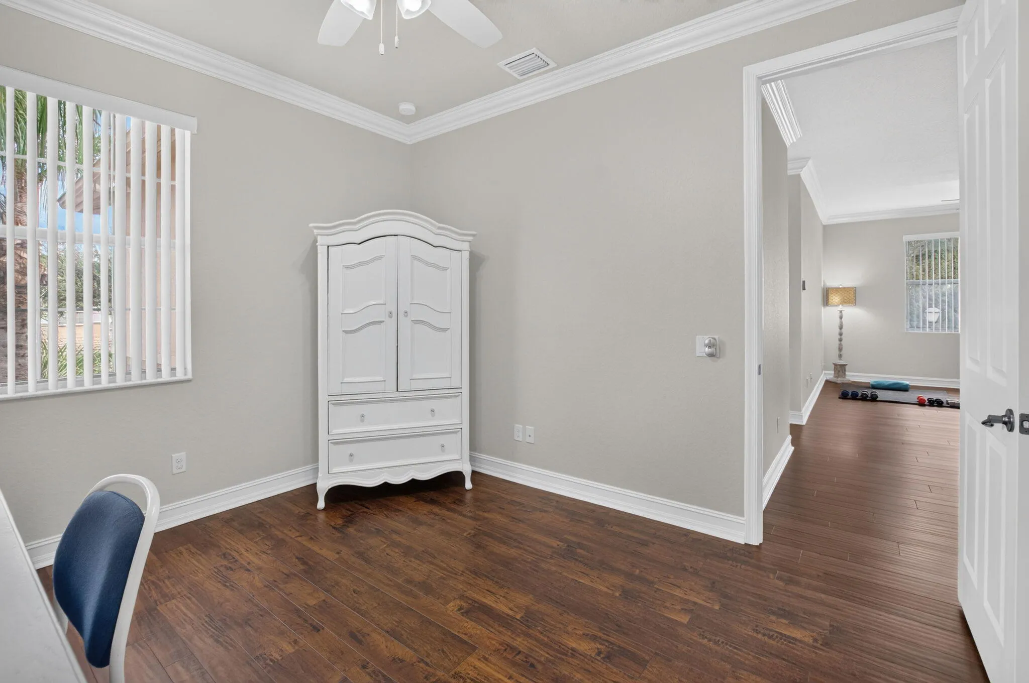 Upstairs Landing Opens to Bedroom Wing