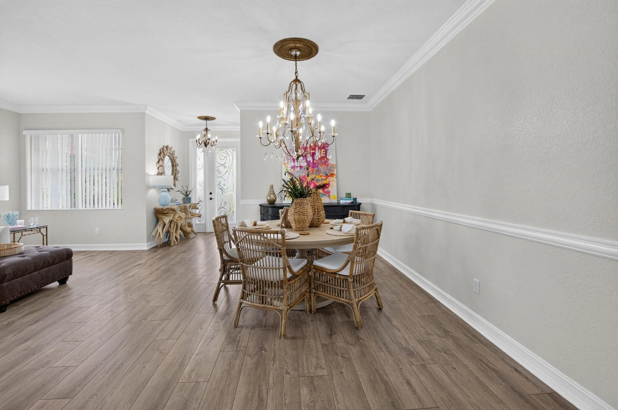 Formal Dining Room with Crown Molding & Chair Rail