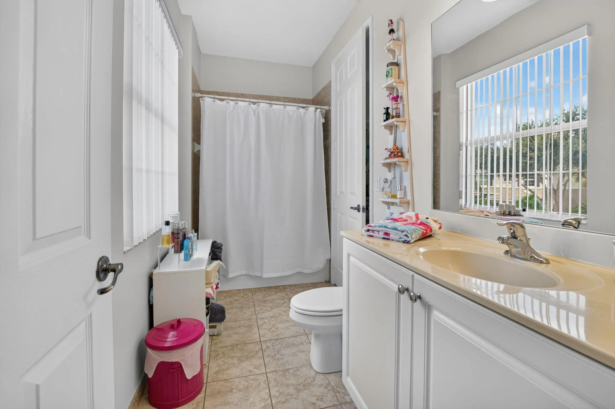 Full Bath | Tub-Shower & Natural Light