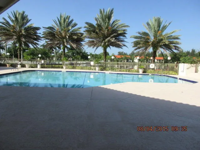 Pool2