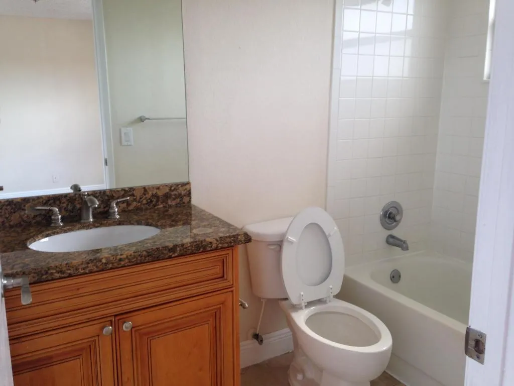 Bathroom1