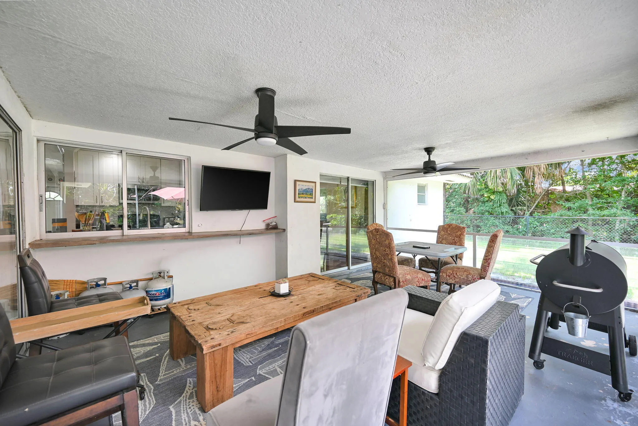 Screened Porch